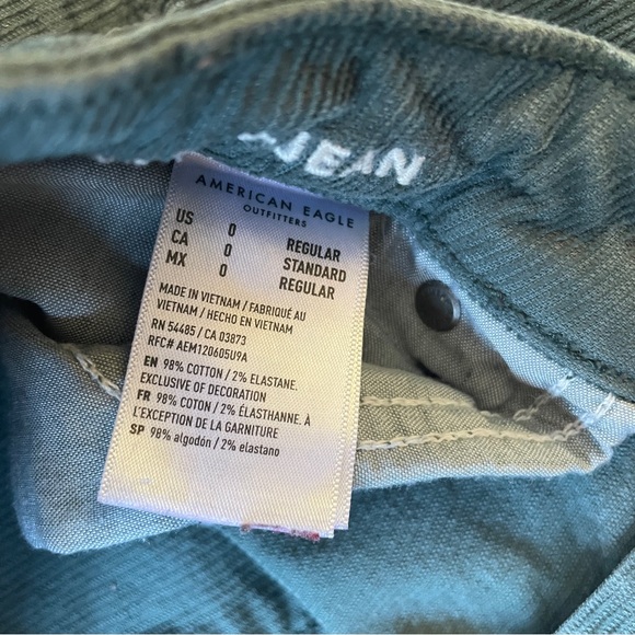 American Eagle mom straight jean corduroy - Picture 6 of 9
